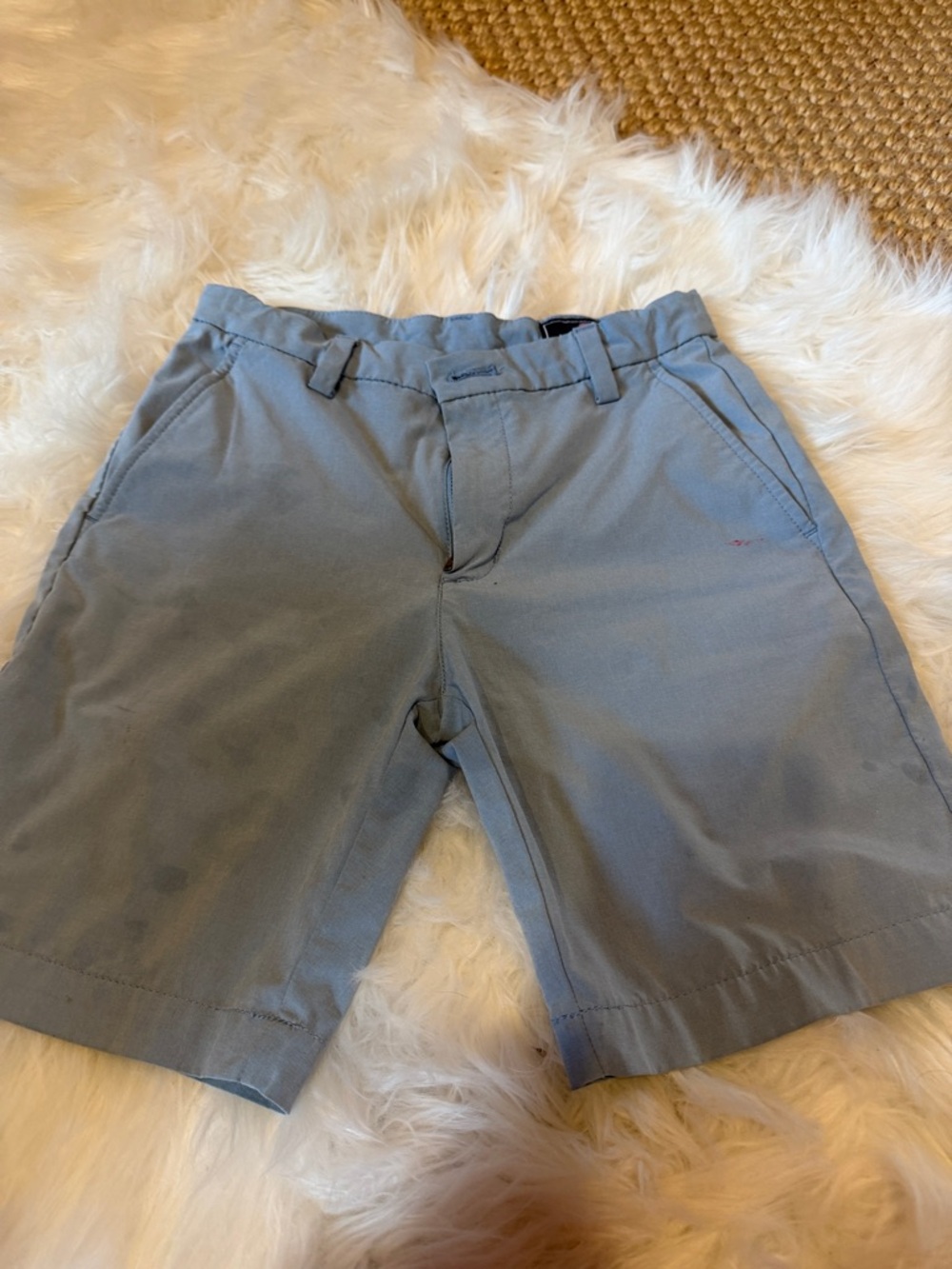 Vineyard Vines Boys Light Blue golf performance Chino Shorts